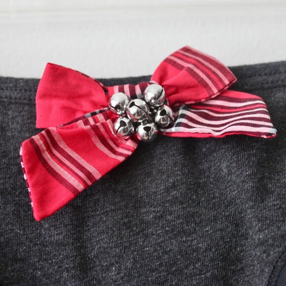 Victoria's Secret Jingle Bell Black Red Plaid Ruffle Panties Underwear Small - Picture 4 of 8